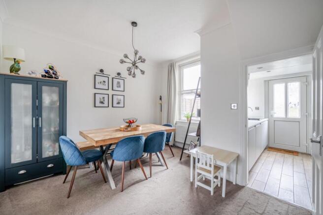 4 bed Terraced for sale Image 9