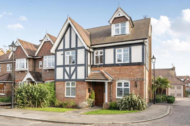 Davidson Frost-Wellings, Julius Caesar Way, Front.