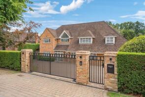 18 Drum House, Beech Waye, Gerrards Cross SL9 8BL