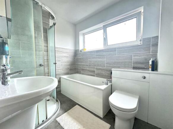 New Bathroom.jpg