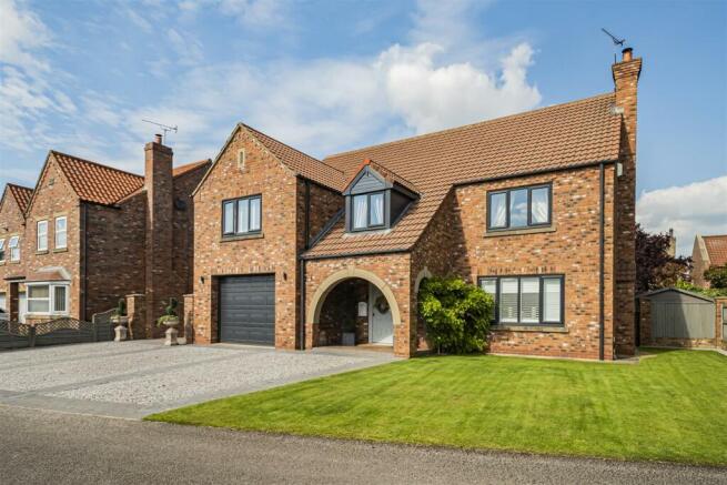 2 Cleveland Close45.jpg