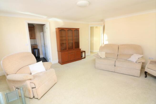 68, Dover Road, Sandwich, CT13  photo 5