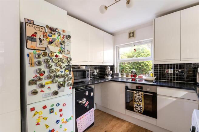 Shacklewell Lane, E8