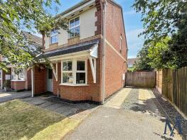 2, Denstone Close, Ashby-de-la-zouch LE65 2SA