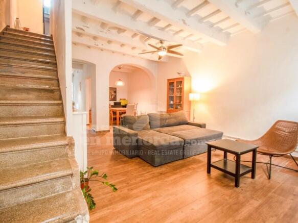 House with patio in Mahon