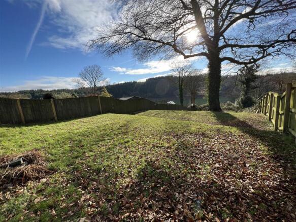 rear garden.JPG
