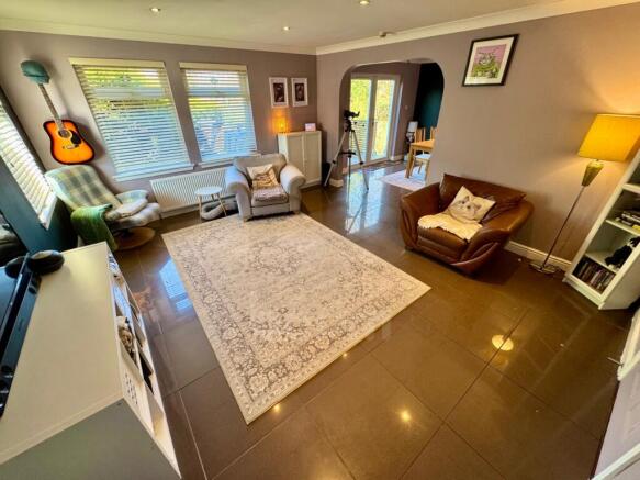 Reform Street, Beith lounge picture