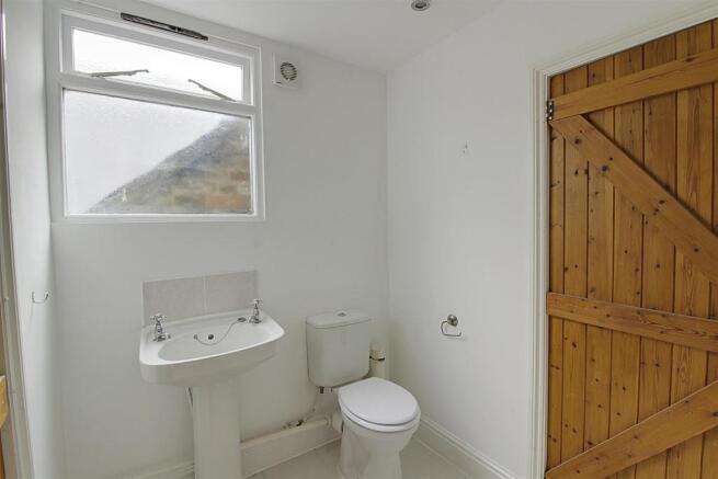 shower room a.jpg
