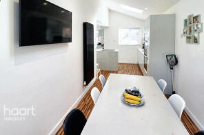 12, Cadle Close, Leicester LE9 4HD
