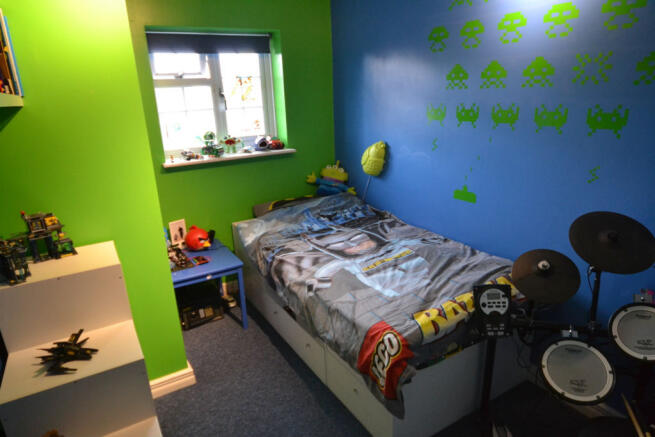 Photo 18