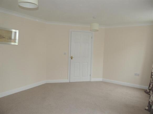 Lounge: