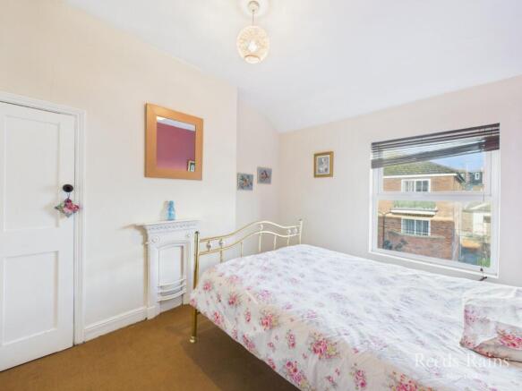 5 bed Terraced for sale Image 5