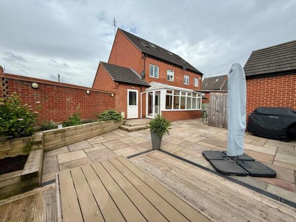43 king road gard...