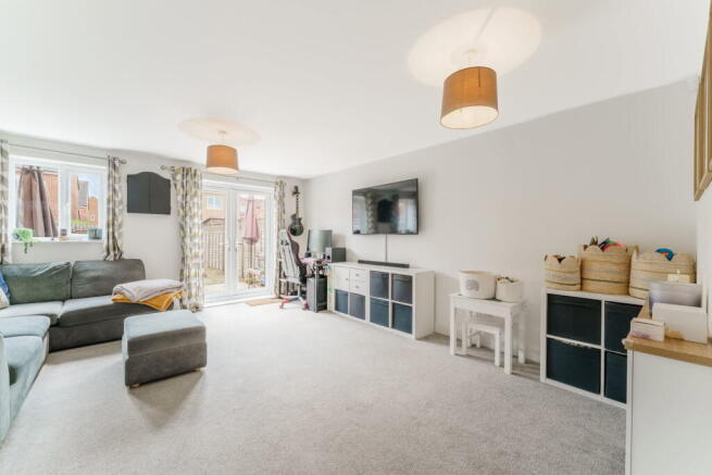 3 bed Semi-Detached for sale Image 5