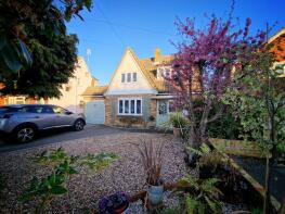 24, Brickwall Close, Burnham-on-crouch CM0 8HB