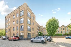 52, Esparto Way, Dartford DA4 9FF
