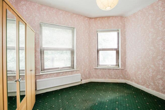 2 bed Terraced for sale Image 6