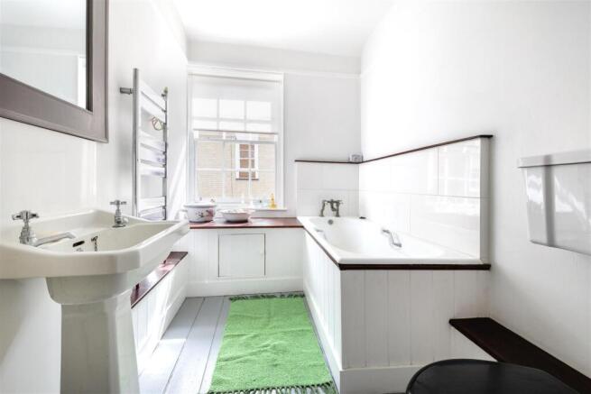 Family bathroom