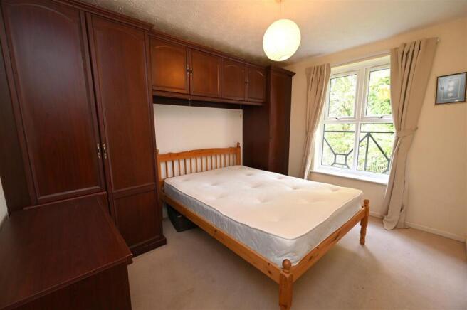 bedroom.JPG