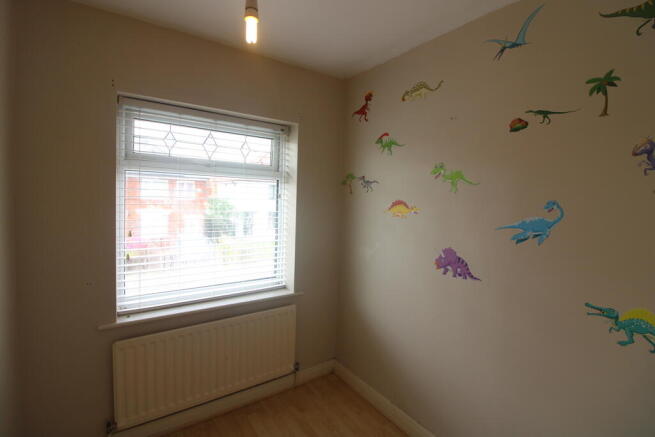 3 bed Semi-Detached to rent Image 9