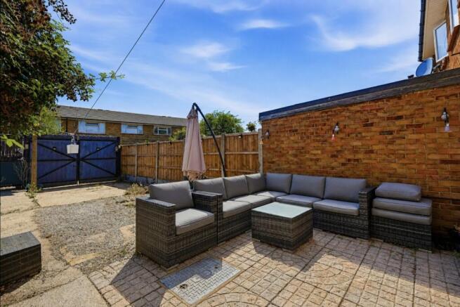 Leicester Road, Tilbury, RM18 photo 4