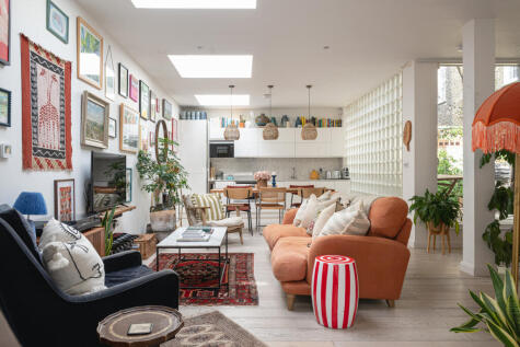 Shepherdess Walk, Hoxton, N1