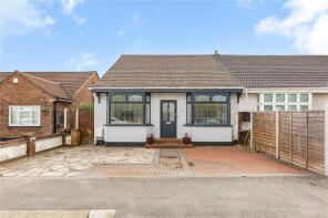 44, Worthing Road, Laindon SS15 6AJ