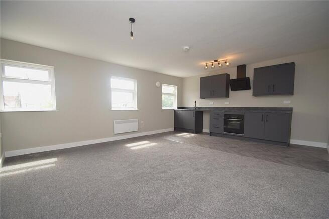 1 bed Apartment to rent Image 4