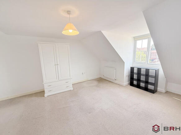 3 bed Detached to rent Image 8
