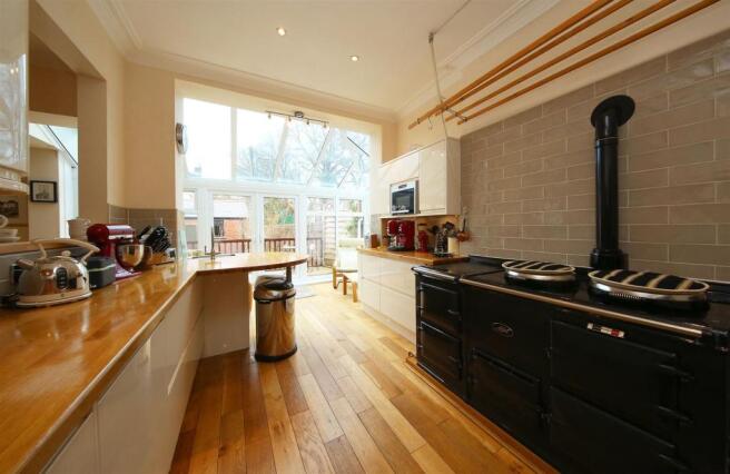 25 Alma Rd 0183.JPG