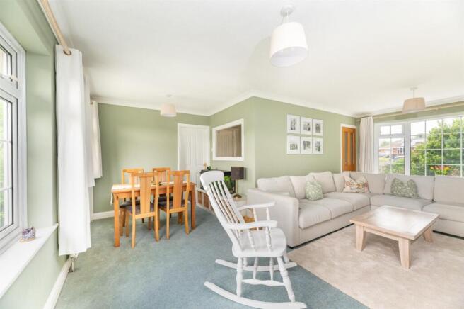 Living / Dining Room