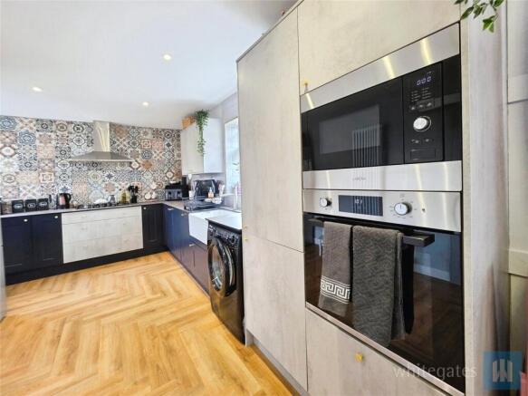 3 bed Semi-Detached for sale Image 11