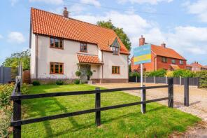 Mayfield House, Back Street, Diss IP22 2SD