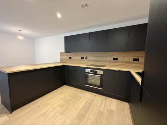 008 kitchen 2