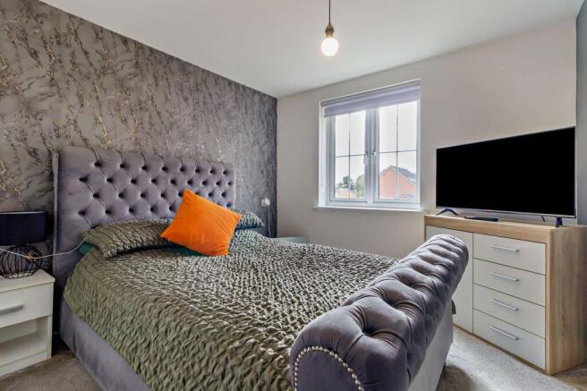 2 bed Flat for sale Image 7