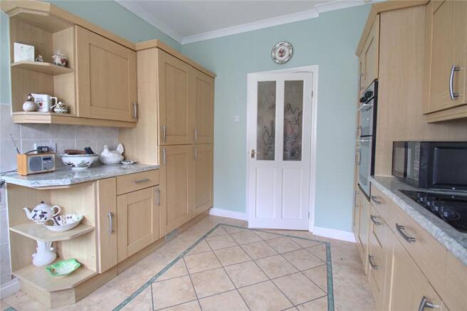 2 bed Bungalow for sale Image 5