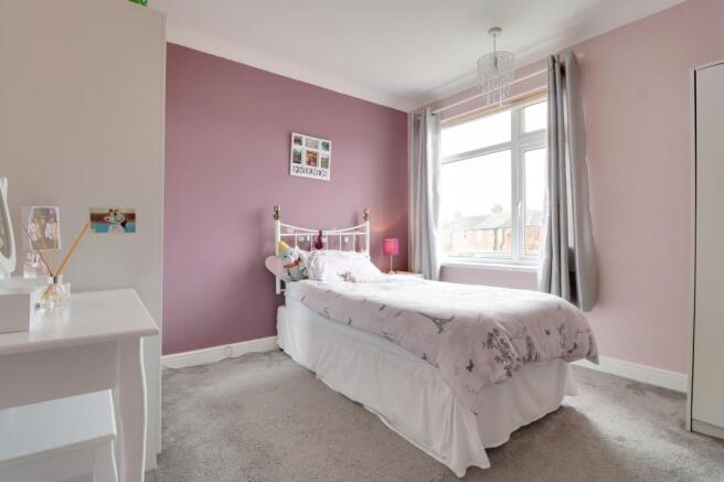 Bedroom 2 (double)