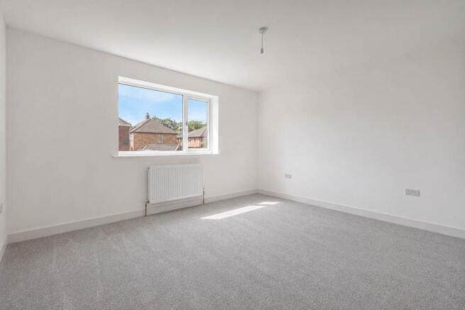 2 bed Semi-Detached for sale Image 5