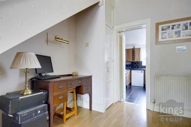 Photo 8