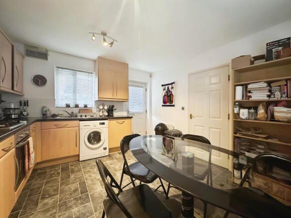 Roxburgh Mews, Leeds, LS12 photo 4