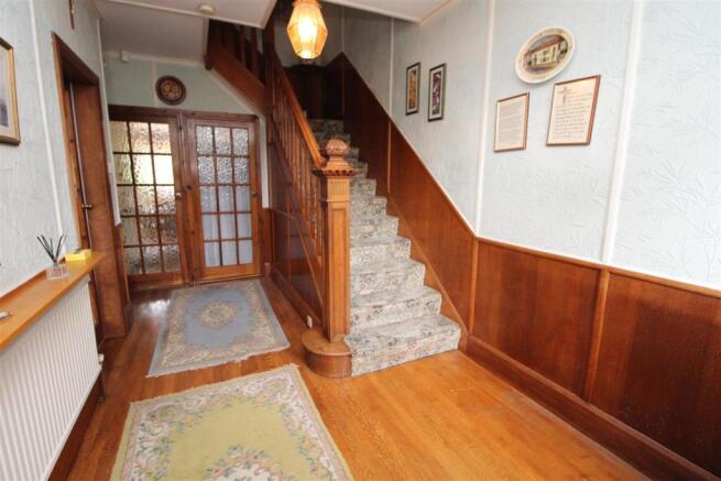 ENTRANCE HALL