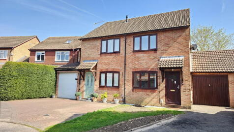 Pavy Close, Thatcham, RG19 4GR