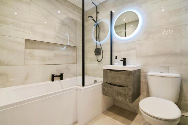 2 bed Terraced for sale Image 10