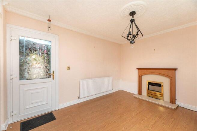 2 bed Semi-Detached for sale Image 12