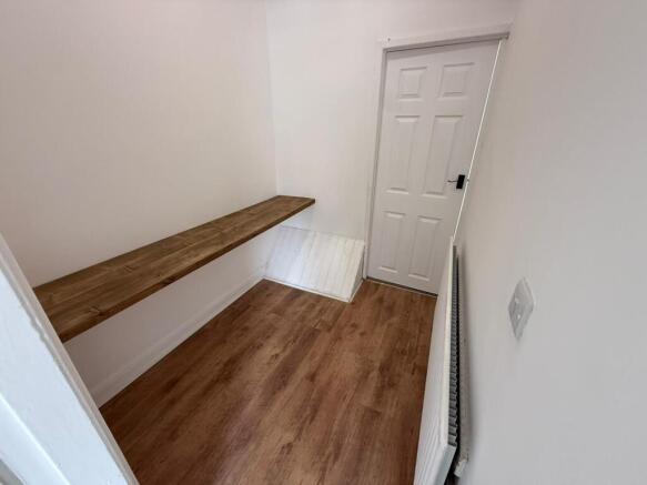 2 bed Terraced to rent Image 10