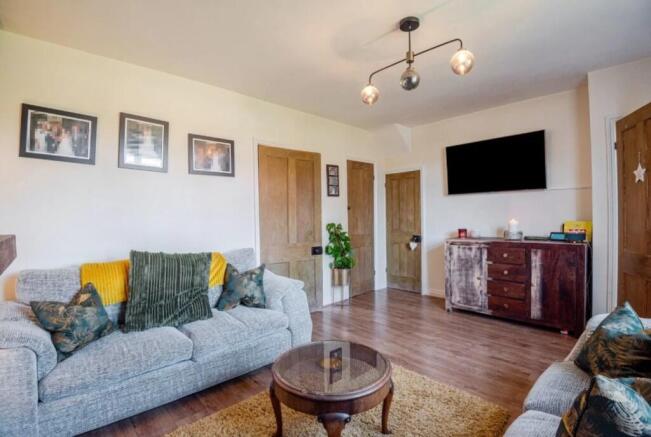 Lounge 2
