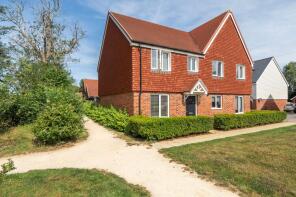 29, St Katherines Crescent, Ashford TN25 6FU