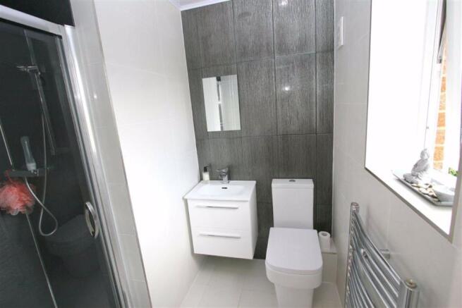 EN-SUITE / WC