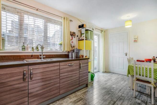Dining kitchen