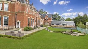 6, Lillesden House, Hastings Road, Hawkhurst, Cranbrook TN18 4QG